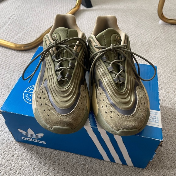 Adidas Green Ozelia Sneakers 💚 - Picture 6 of 7